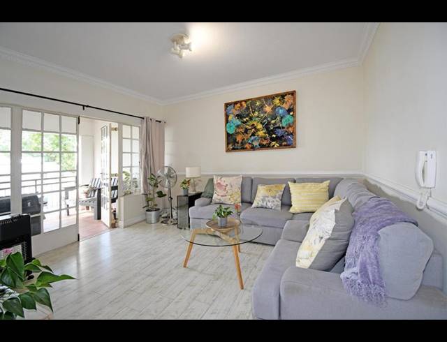 2 BEDROOM APARTMENT FOR SALE IN CRAIGHALL